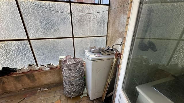 3 camera da letto Appartamento in vendita in Alicante città - 75.000 € (Rif: 9537324)