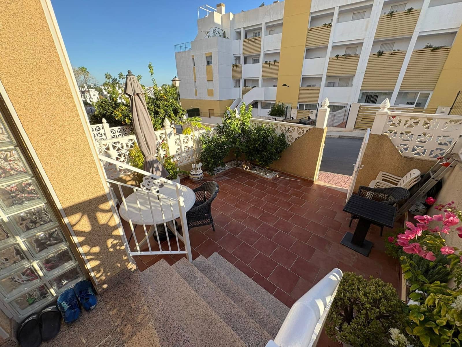 2 makuuhuone Rivitalo myytävänä paikassa Orihuela Costa - 175 000 € (Ref: 9543611)