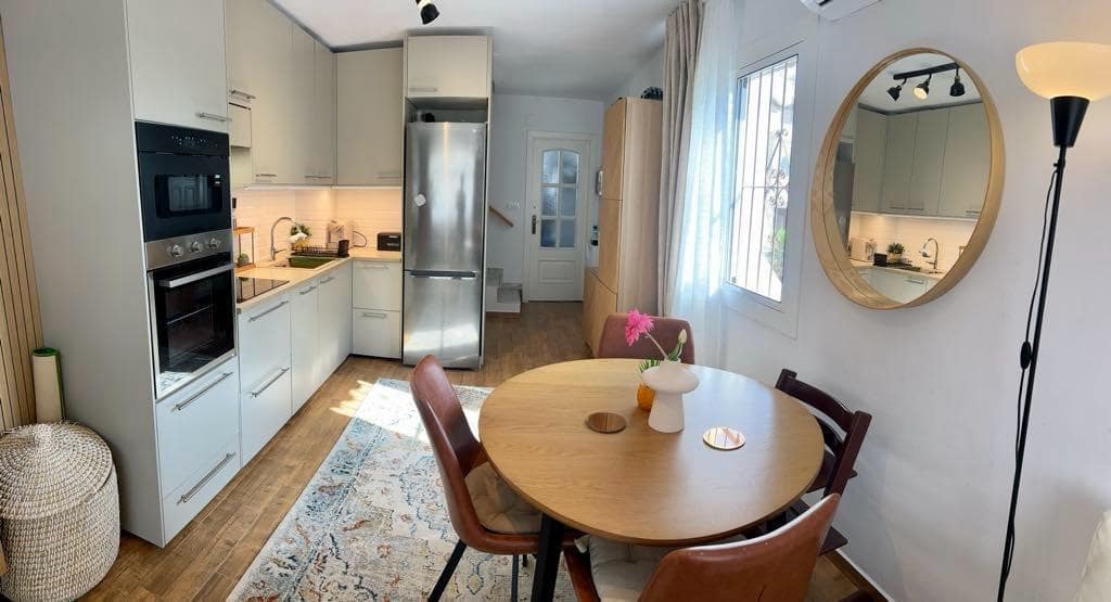 3 makuuhuone Huoneisto myytävänä paikassa Torrevieja - 229 000 € (Ref: 9548187)