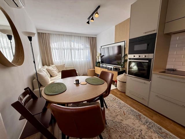 3 makuuhuone Huoneisto myytävänä paikassa Playa del Cura, Torrevieja - 229 000 € (Ref: 9548187)