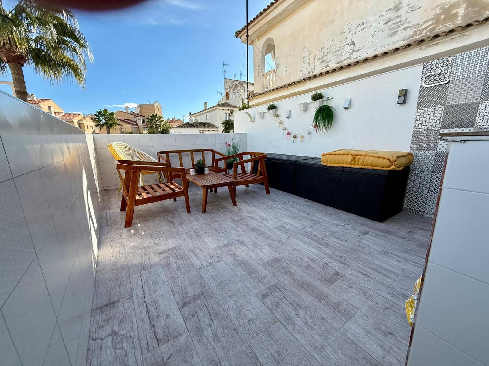 3 makuuhuone Huoneisto myytävänä paikassa Torrevieja - 229 000 € (Ref: 9548187)