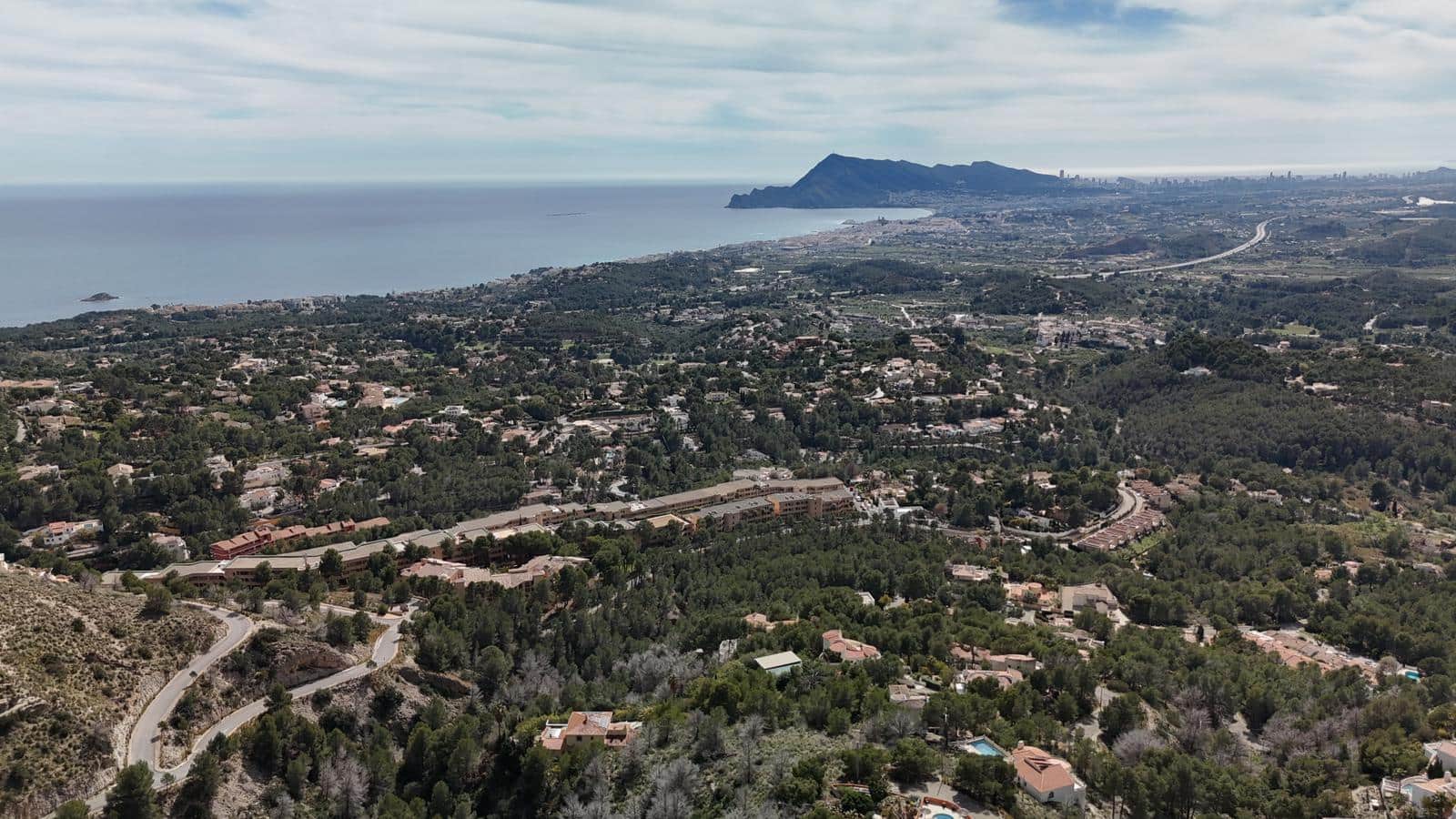 4 bedroom Villa for sale in Altea la Vella with pool garage - € 852,000 (Ref: 9548190)