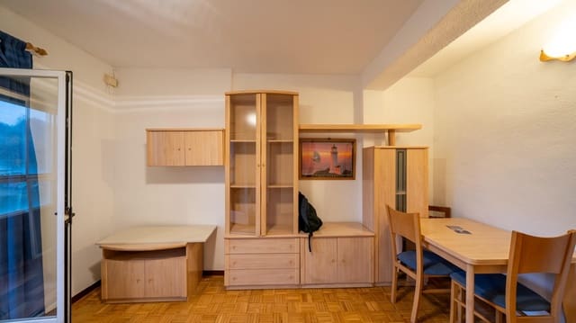 3 sovrum Lägenhet till salu i Pilar, Madrid stad - 350 000 € (Ref: 9548191)