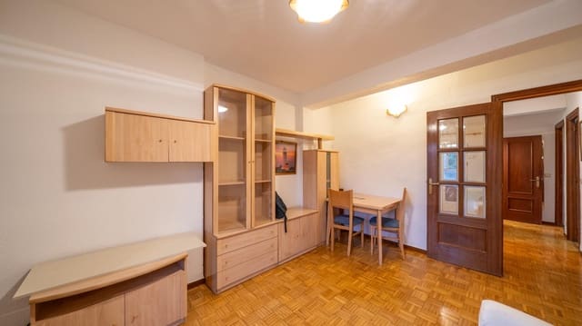 3 sovrum Lägenhet till salu i Pilar, Madrid stad - 350 000 € (Ref: 9548191)