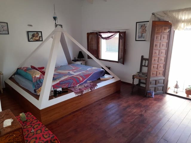 2 sypialnia Dom na sprzedaż w Sella - 242 000 € (Ref: 9548192)