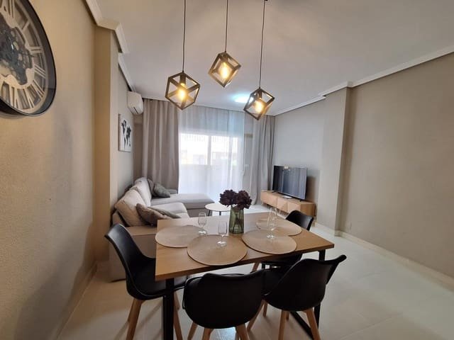 1 chambre Appartement à vendre à Centro, Torrevieja - 149 900 € (Ref: 9551493)