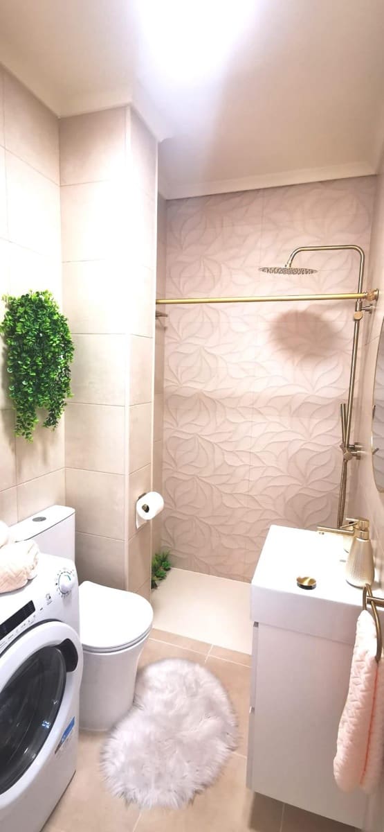 1 bedroom Studio for sale in Torrevieja with pool - € 129,000 (Ref: 9551494)