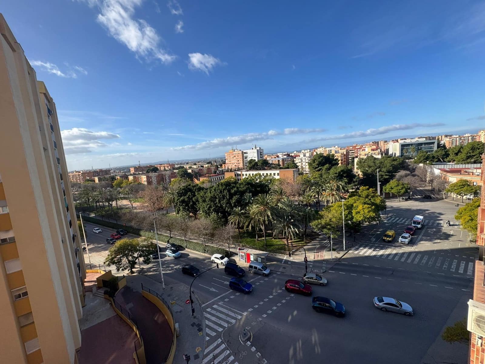 3 soveværelse Lejlighed til salg i Valencia by - € 335.000 (Ref: 9555826)