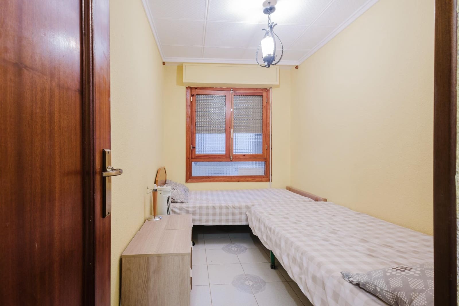 3 makuuhuone Huoneisto myytävänä paikassa Torrevieja mukana uima-altaan - 244 990 € (Ref: 9555827)