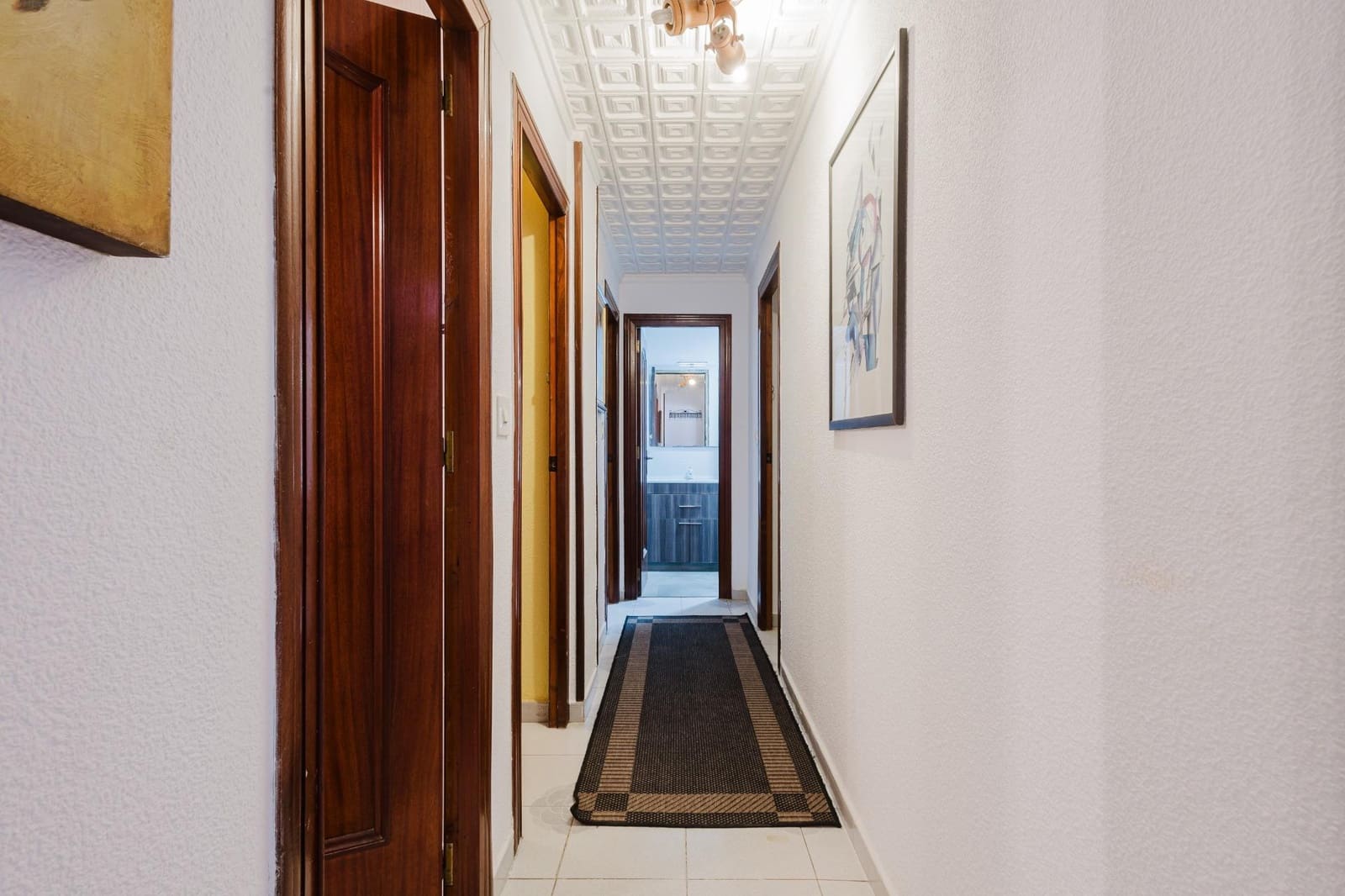 3 makuuhuone Huoneisto myytävänä paikassa Torrevieja mukana uima-altaan - 244 990 € (Ref: 9555827)