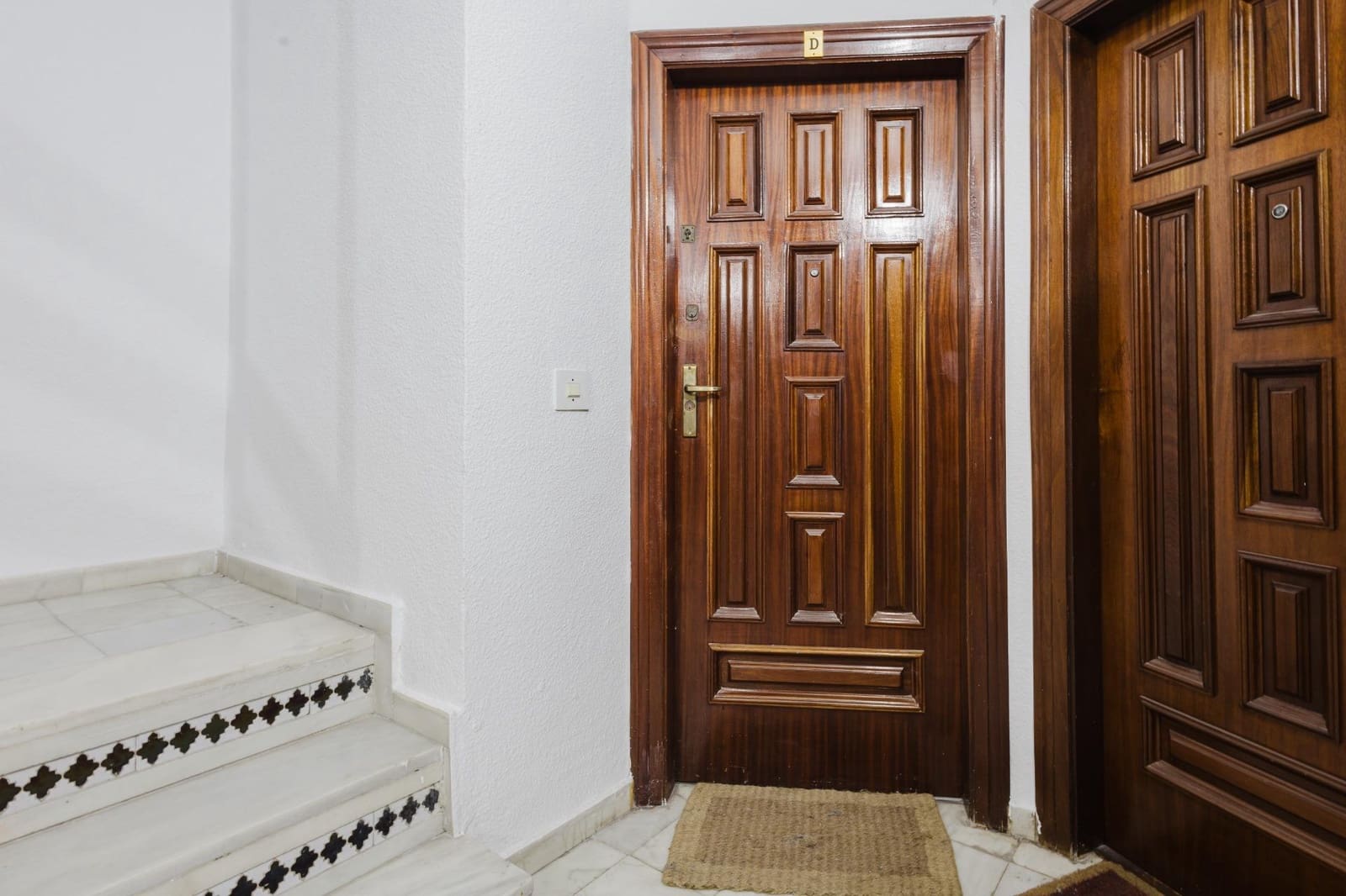 3 makuuhuone Huoneisto myytävänä paikassa Torrevieja mukana uima-altaan - 244 990 € (Ref: 9555827)