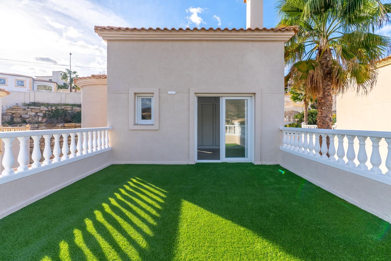 3 Zimmer Villa zu verkaufen in El Campello mit Garage - 549.500 € (Ref: 9555830)