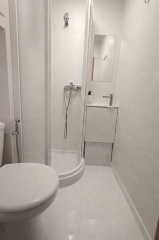 5 soveværelse Lejlighed til salg i Benicalap, Valencia by - € 248.000 (Ref: 9561788)