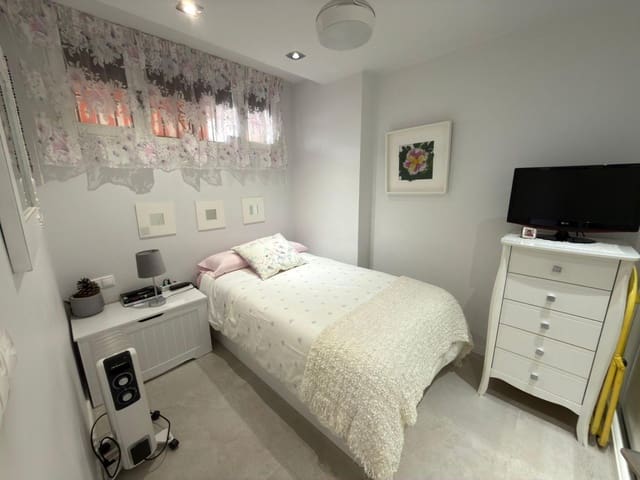 1 sovrum Lägenhet till salu i Rincón Alto, Benidorm med pool - 189 000 € (Ref: 9561792)