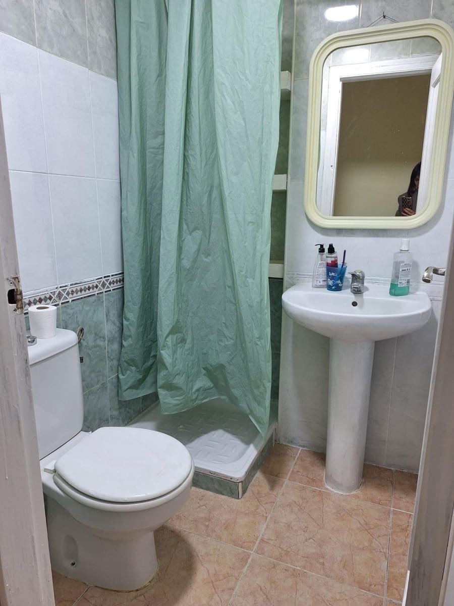 3 Zimmer Apartment zu verkaufen in Torrevieja mit Pool - 145.000 € (Ref: 9565239)