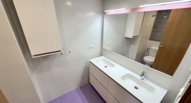 6 makuuhuone Rivitalo myytävänä paikassa Alicante Golf, Alicante kaupunki mukana uima-altaan 
autotalli - 698 000 € (Ref: 9565241)