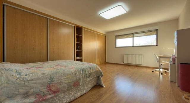 6 makuuhuone Rivitalo myytävänä paikassa Alicante Golf, Alicante kaupunki mukana uima-altaan 
autotalli - 698 000 € (Ref: 9565241)