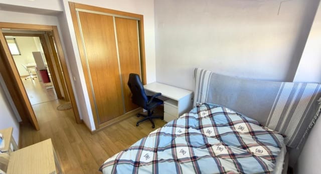 6 makuuhuone Rivitalo myytävänä paikassa Alicante Golf, Alicante kaupunki mukana uima-altaan 
autotalli - 698 000 € (Ref: 9565241)