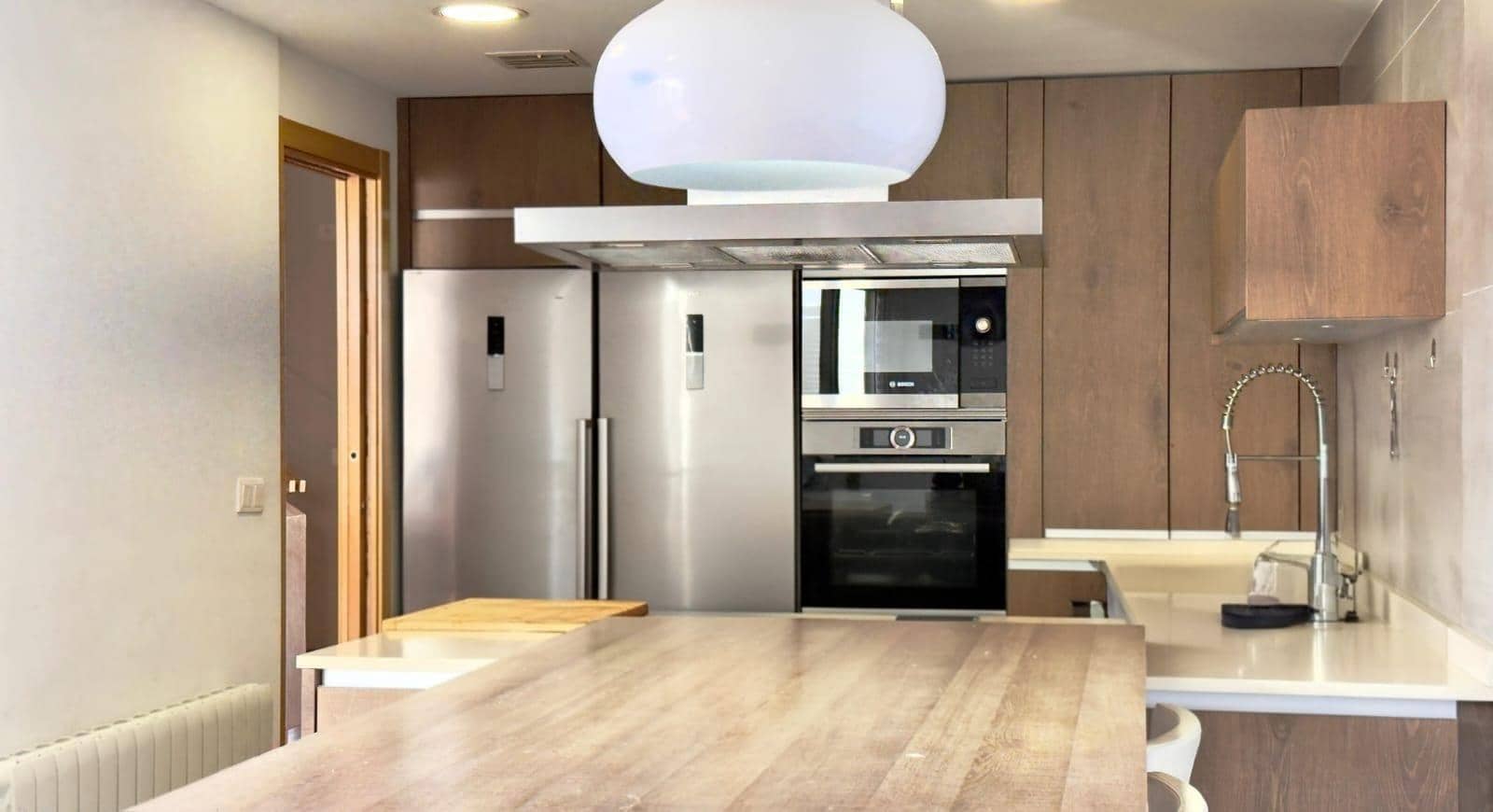 6 makuuhuone Rivitalo myytävänä paikassa Alicante kaupunki mukana uima-altaan 
autotalli - 698 000 € (Ref: 9565241)