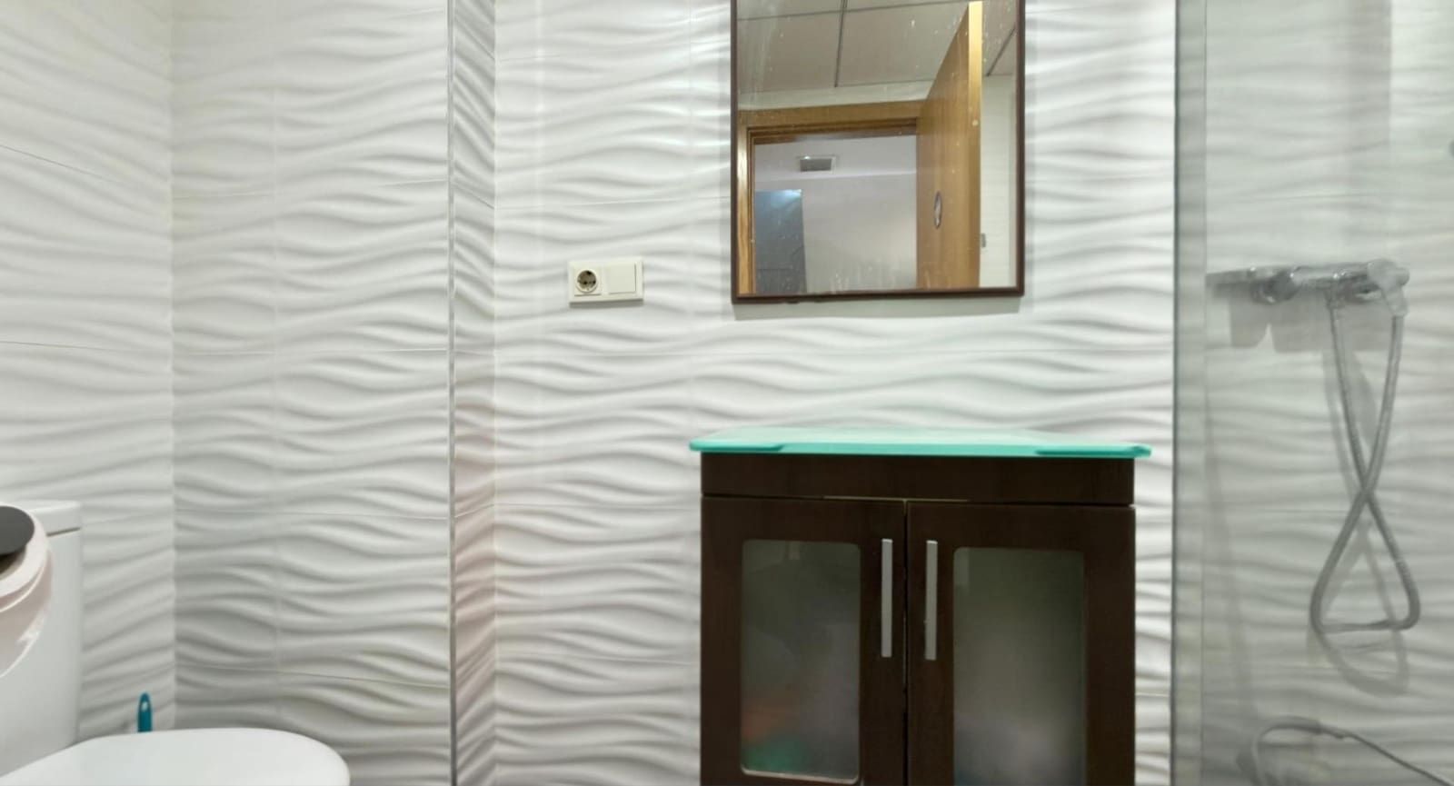 6 makuuhuone Rivitalo myytävänä paikassa Alicante kaupunki mukana uima-altaan 
autotalli - 698 000 € (Ref: 9565241)