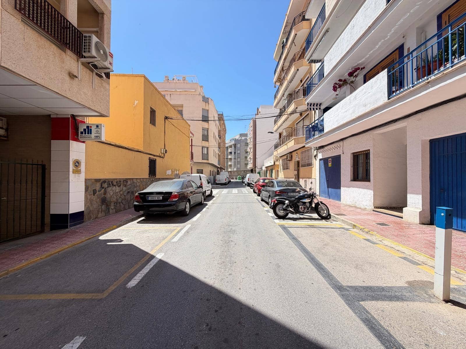 Studio for sale in Torrevieja - € 90,000 (Ref: 9568650)