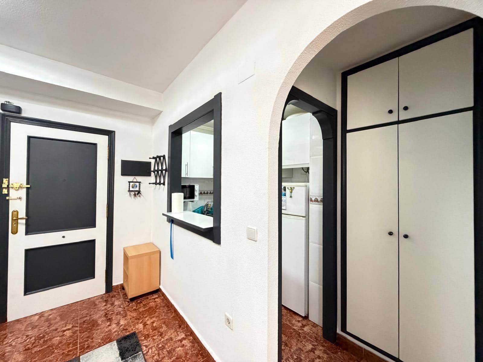 1 makuuhuone Huoneisto myytävänä paikassa Torrevieja - 119 000 € (Ref: 9568652)