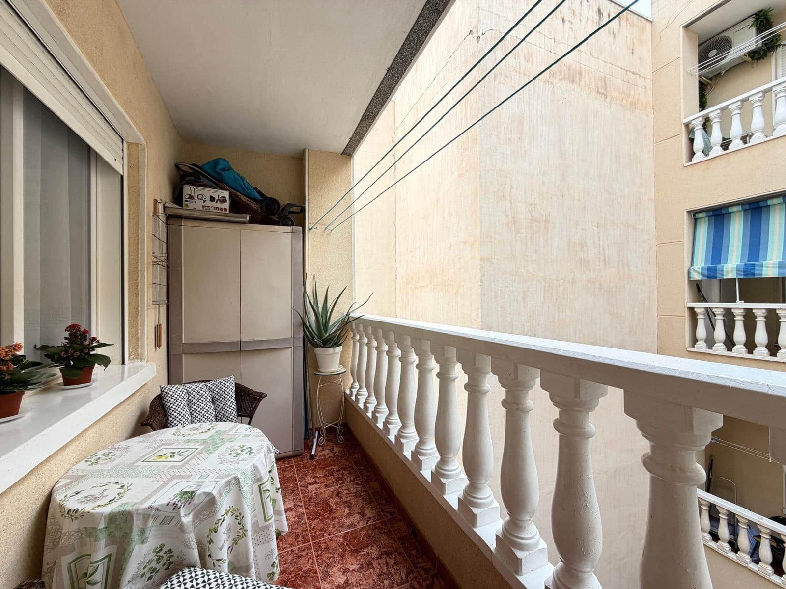 1 makuuhuone Huoneisto myytävänä paikassa Torrevieja - 119 000 € (Ref: 9568652)