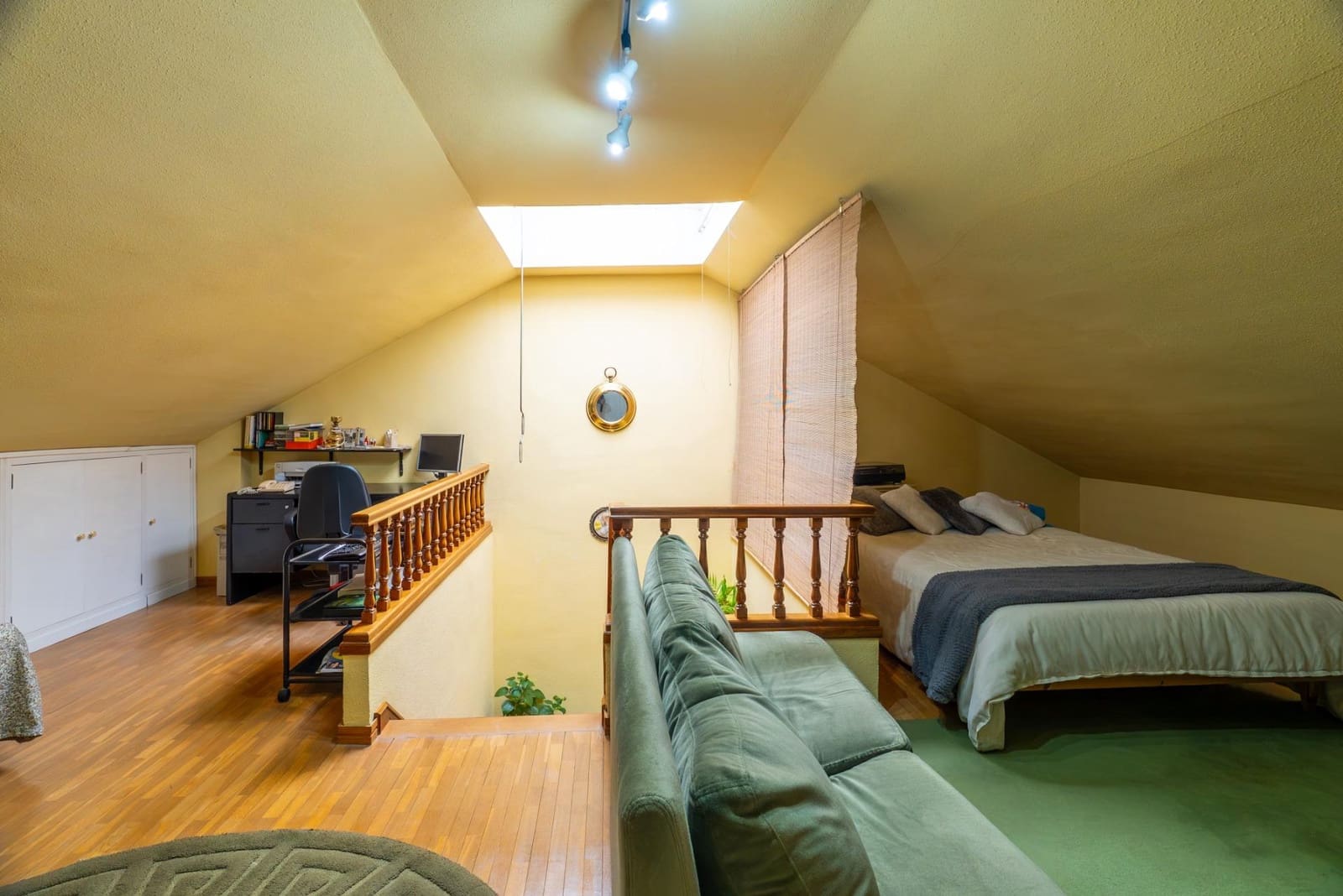 6 soverom Kjedet enebolig til salgs i Madrid by med svømmebasseng garasje - € 1 420 000 (Ref: 9568654)