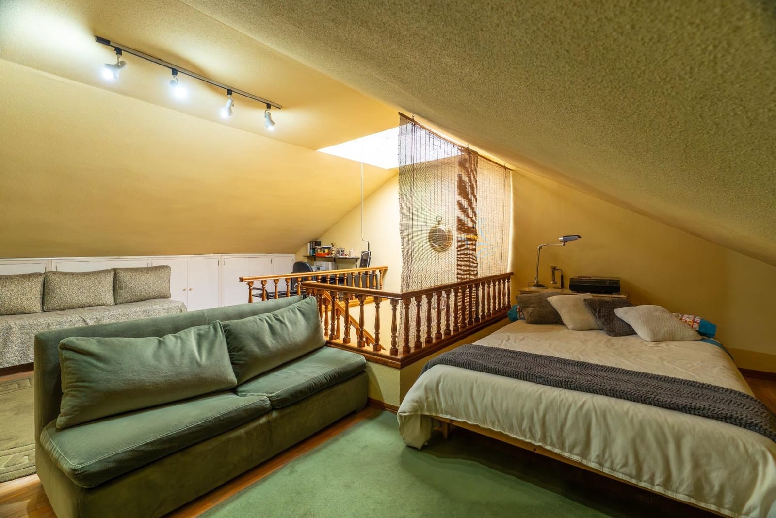 6 soverom Kjedet enebolig til salgs i Madrid by med svømmebasseng garasje - € 1 420 000 (Ref: 9568654)