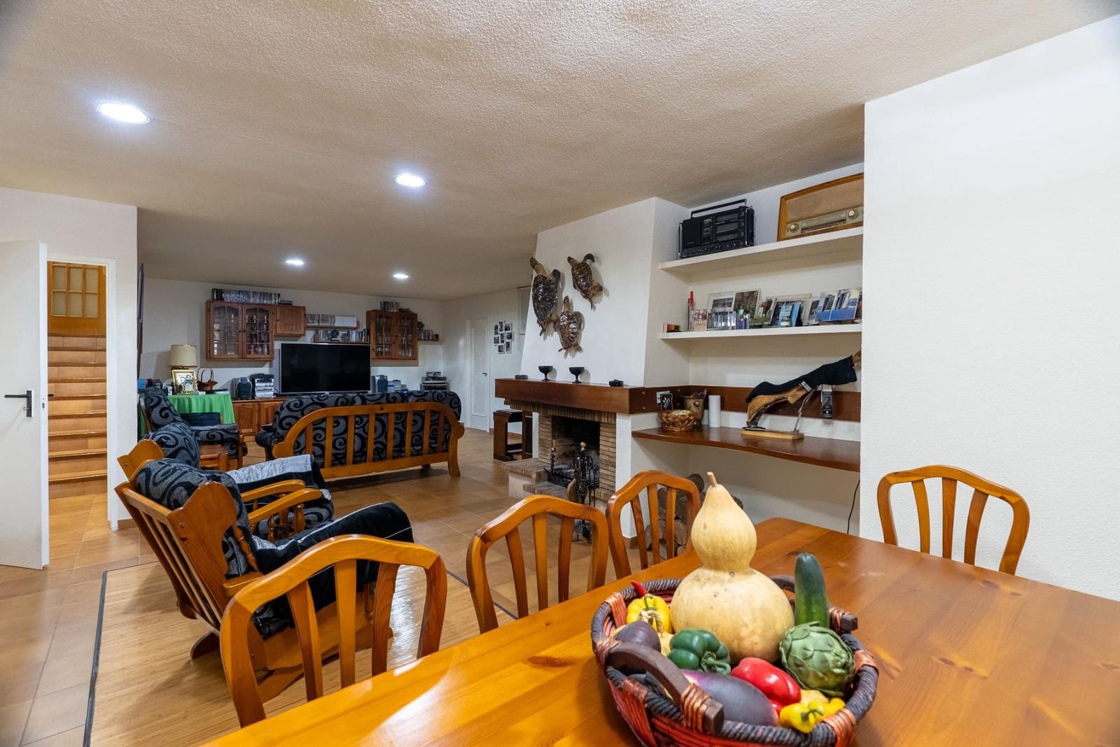 6 soverom Kjedet enebolig til salgs i Madrid by med svømmebasseng garasje - € 1 420 000 (Ref: 9568654)