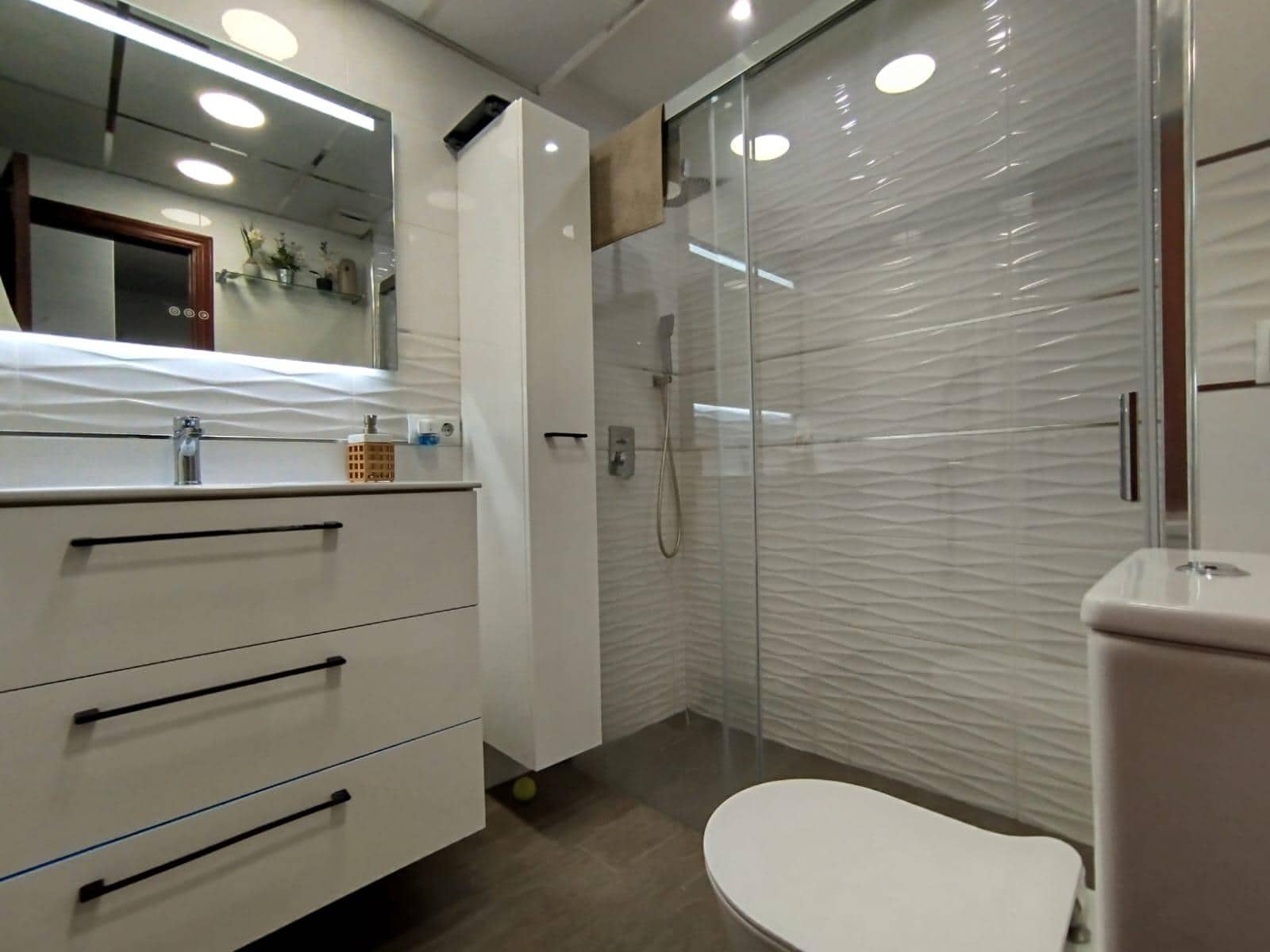 3 bedroom Flat for sale in Villafranqueza with garage - € 190,000 (Ref: 9571167)