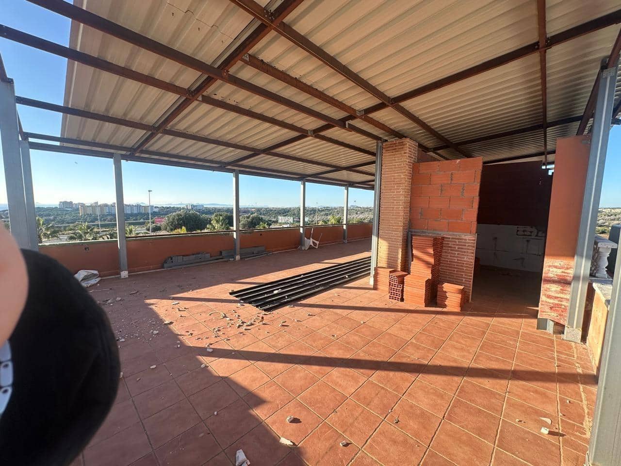 Commercieel te koop in Orihuela Costa - € 310.000 (Ref: 9571169)