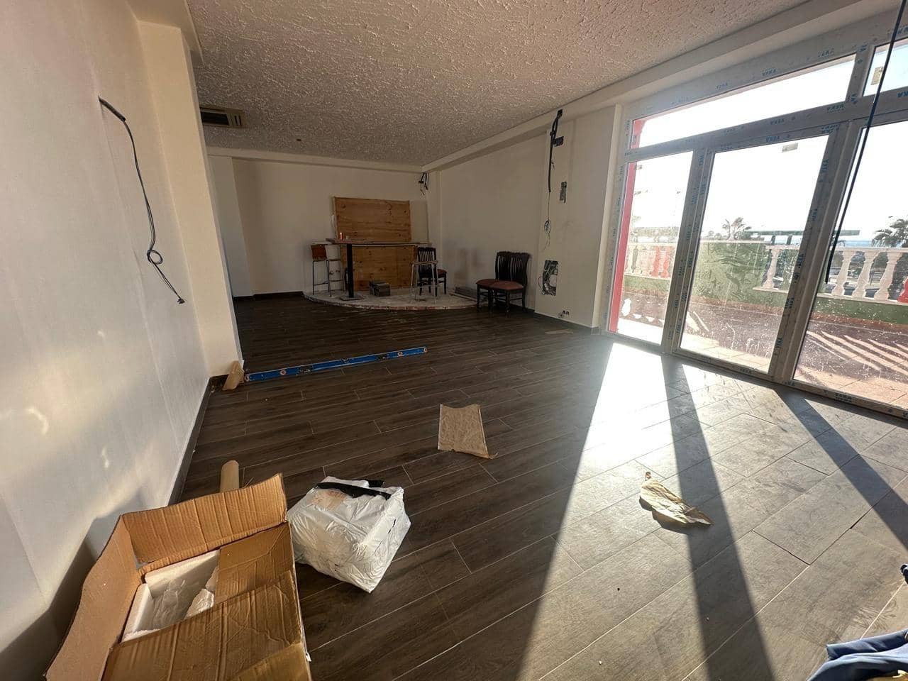 Commercieel te koop in Orihuela Costa - € 310.000 (Ref: 9571169)