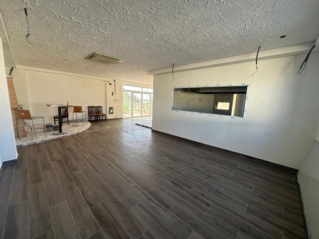 Erhverv til salg i Lomas de Cabo Roig - Los Dolses, Orihuela - € 310.000 (Ref: 9571169)