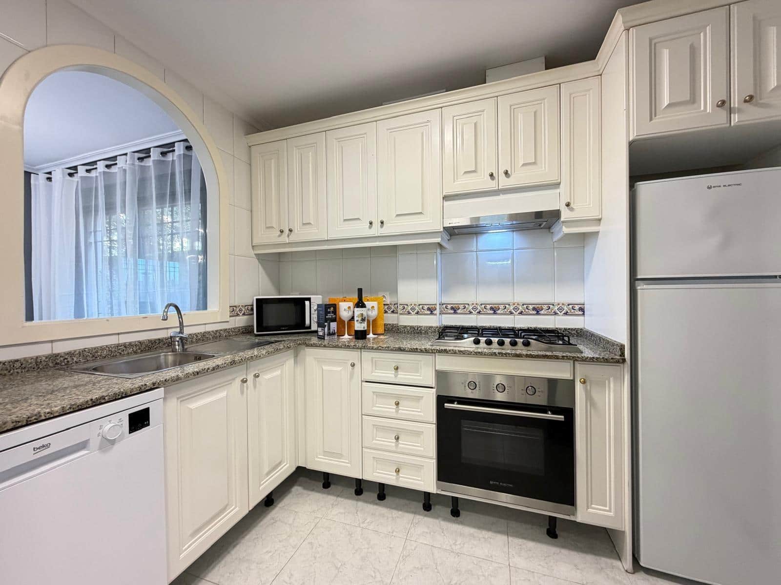 2 soverom Rekkehus til salgs i Orihuela Costa med svømmebasseng - € 249 900 (Ref: 9574629)