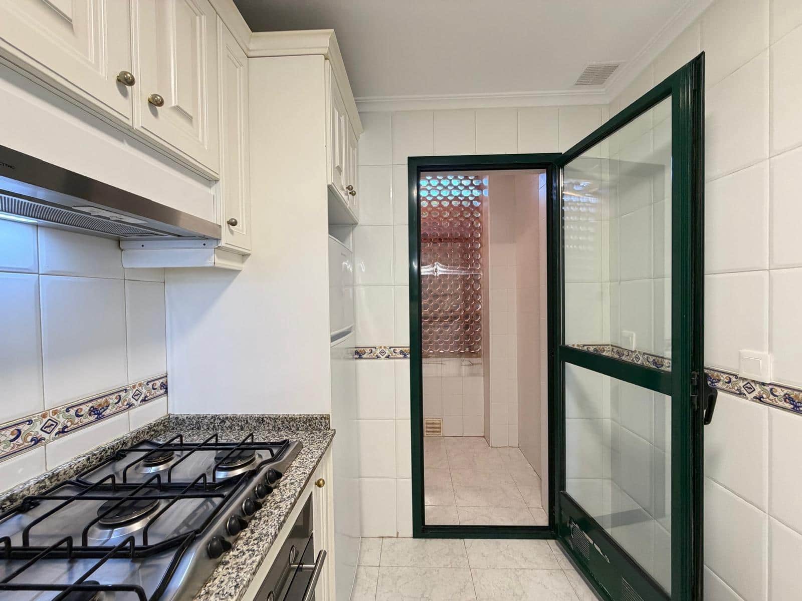 2 soverom Rekkehus til salgs i Orihuela Costa med svømmebasseng - € 249 900 (Ref: 9574629)