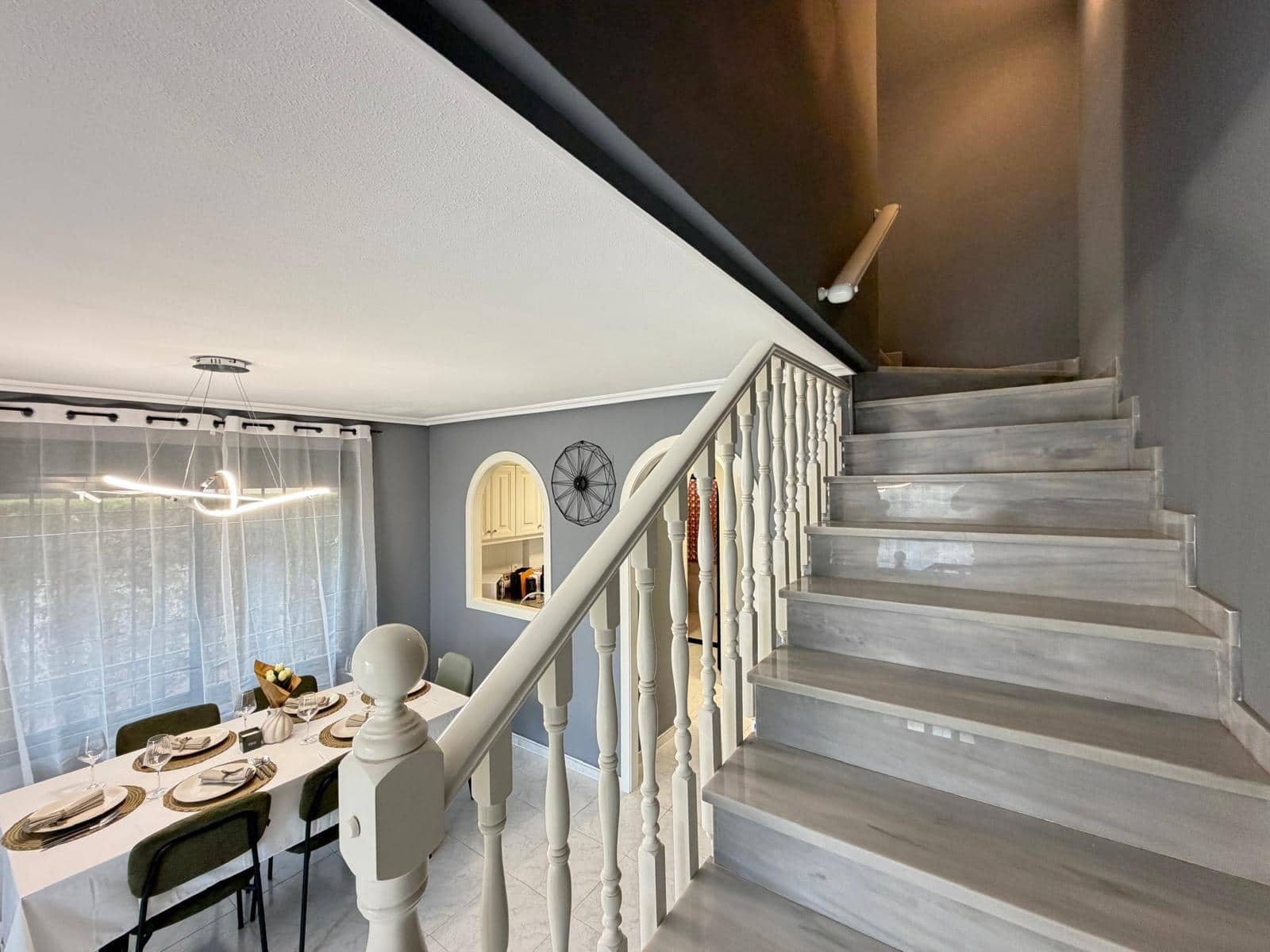 2 soverom Rekkehus til salgs i Orihuela Costa med svømmebasseng - € 249 900 (Ref: 9574629)