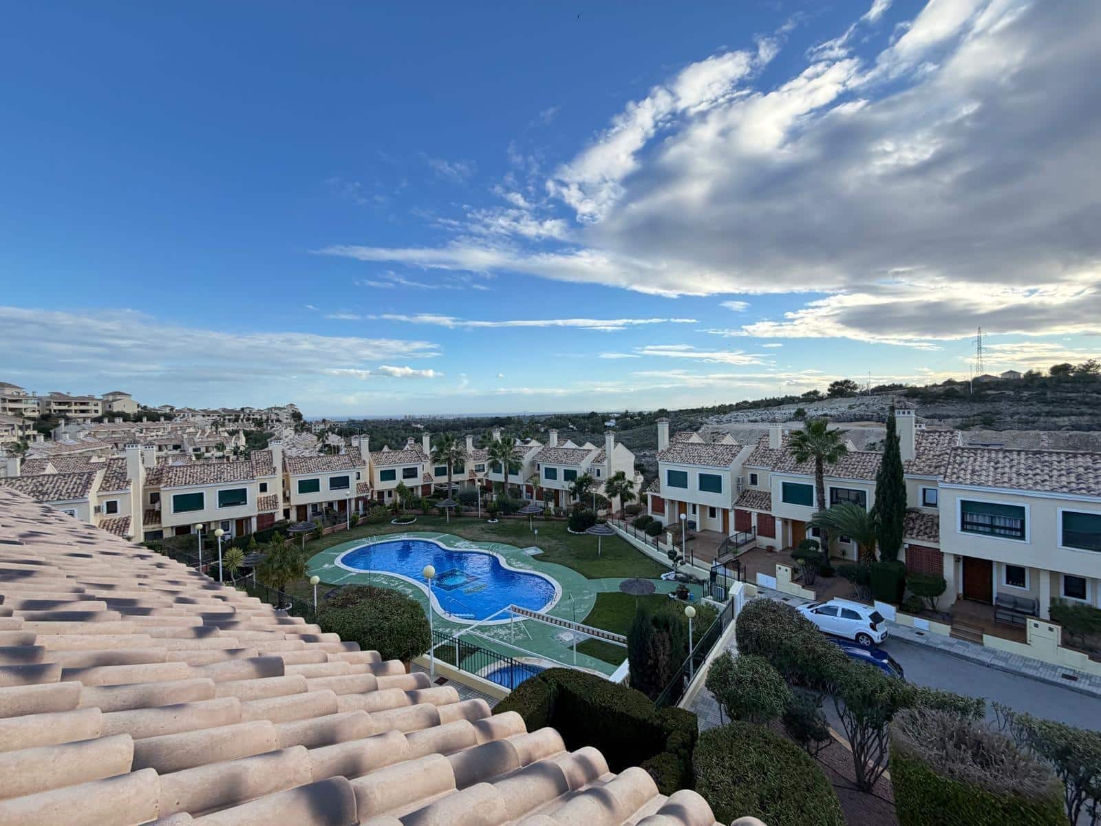 2 soverom Rekkehus til salgs i Orihuela Costa med svømmebasseng - € 249 900 (Ref: 9574629)