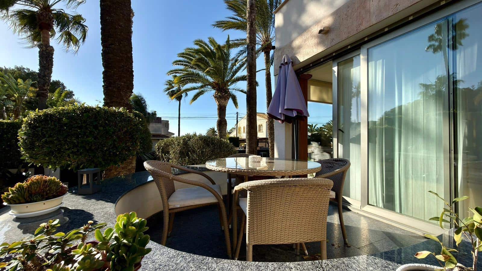 6 soveværelse Villa til salg i Benidorm med swimmingpool - € 1.295.000 (Ref: 9574630)