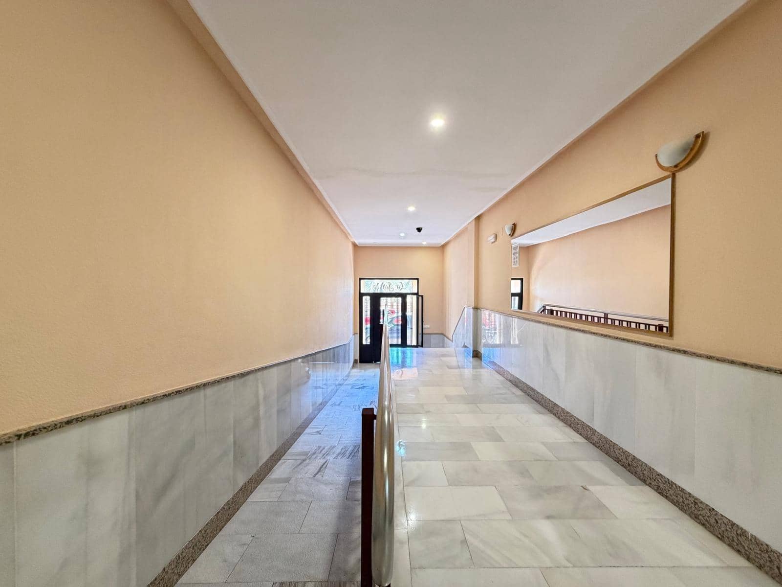 2 soverom Leilighet til salgs i Torrevieja - € 179 000 (Ref: 9574632)