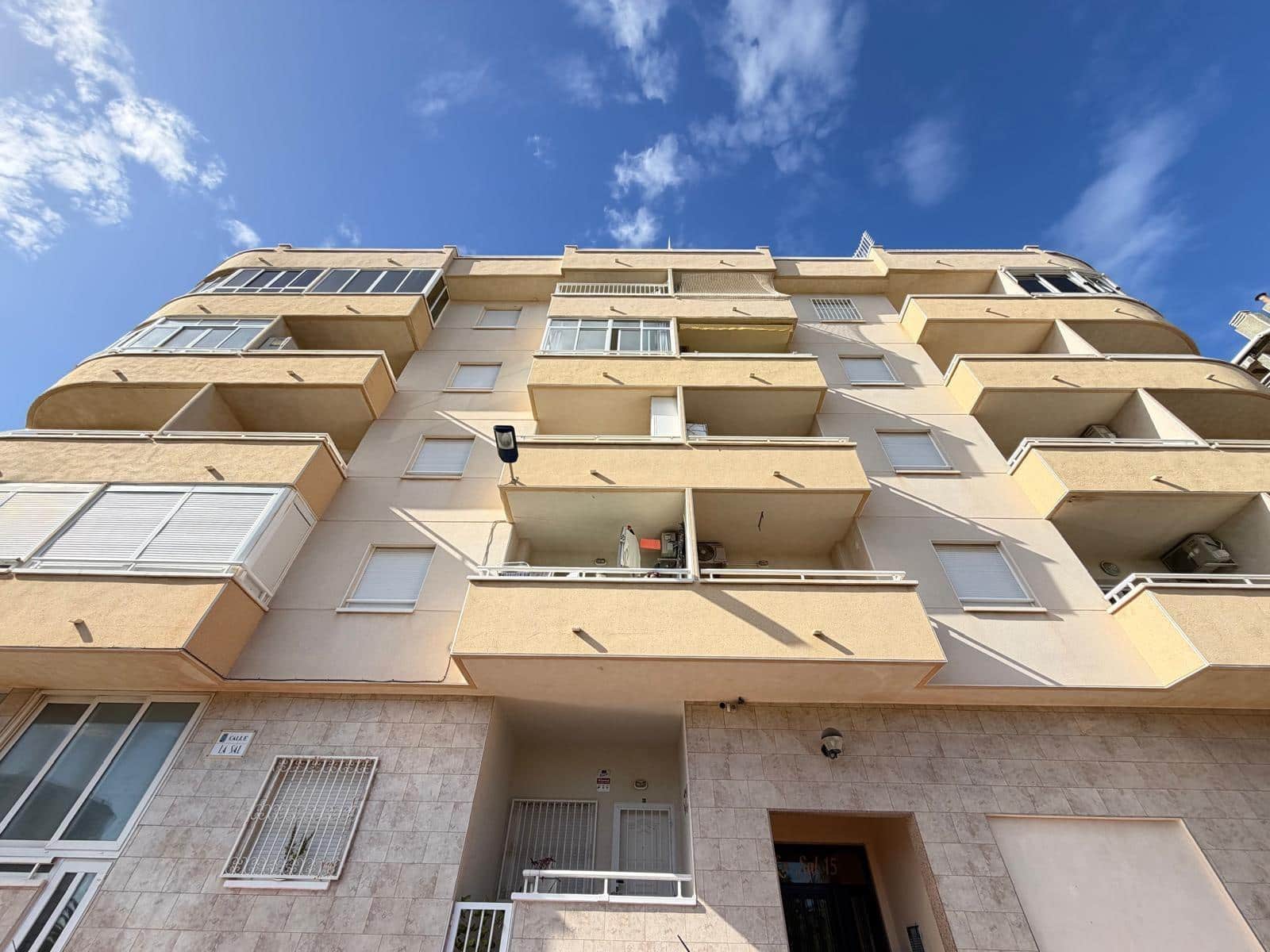 2 soverom Leilighet til salgs i Torrevieja - € 179 000 (Ref: 9574632)