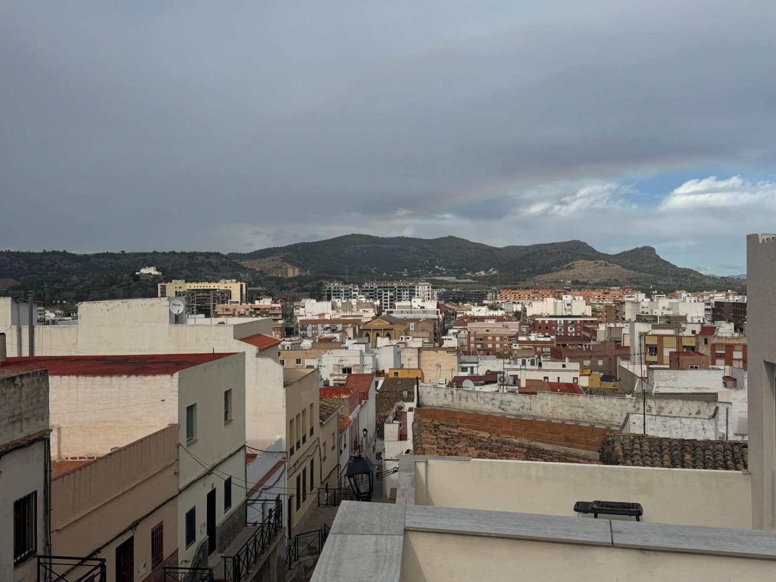 Adosado de 3 habitaciones en Sagunto / Sagunt en venta - 250.000 € (Ref: 9576705)