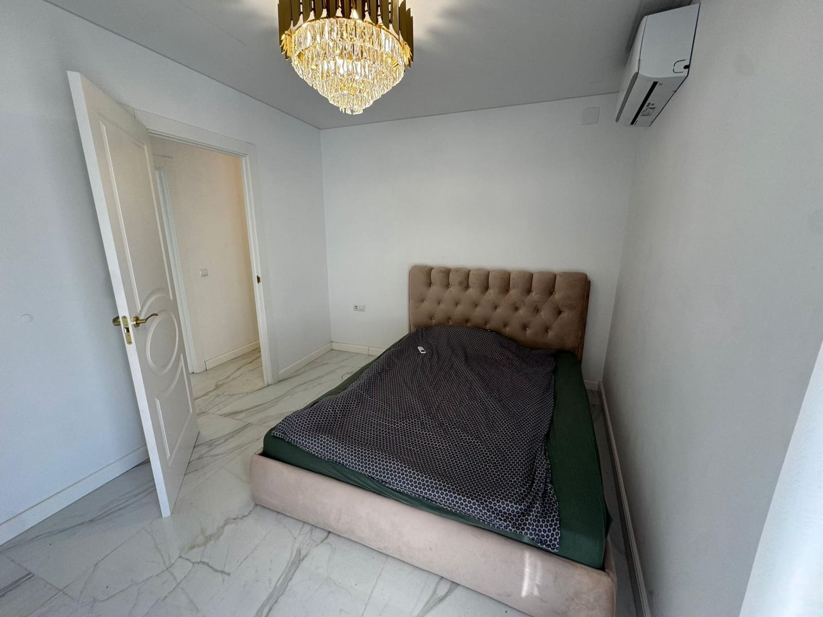 Adosado de 4 habitaciones en Sagunto / Sagunt en venta - 250.000 € (Ref: 9578759)