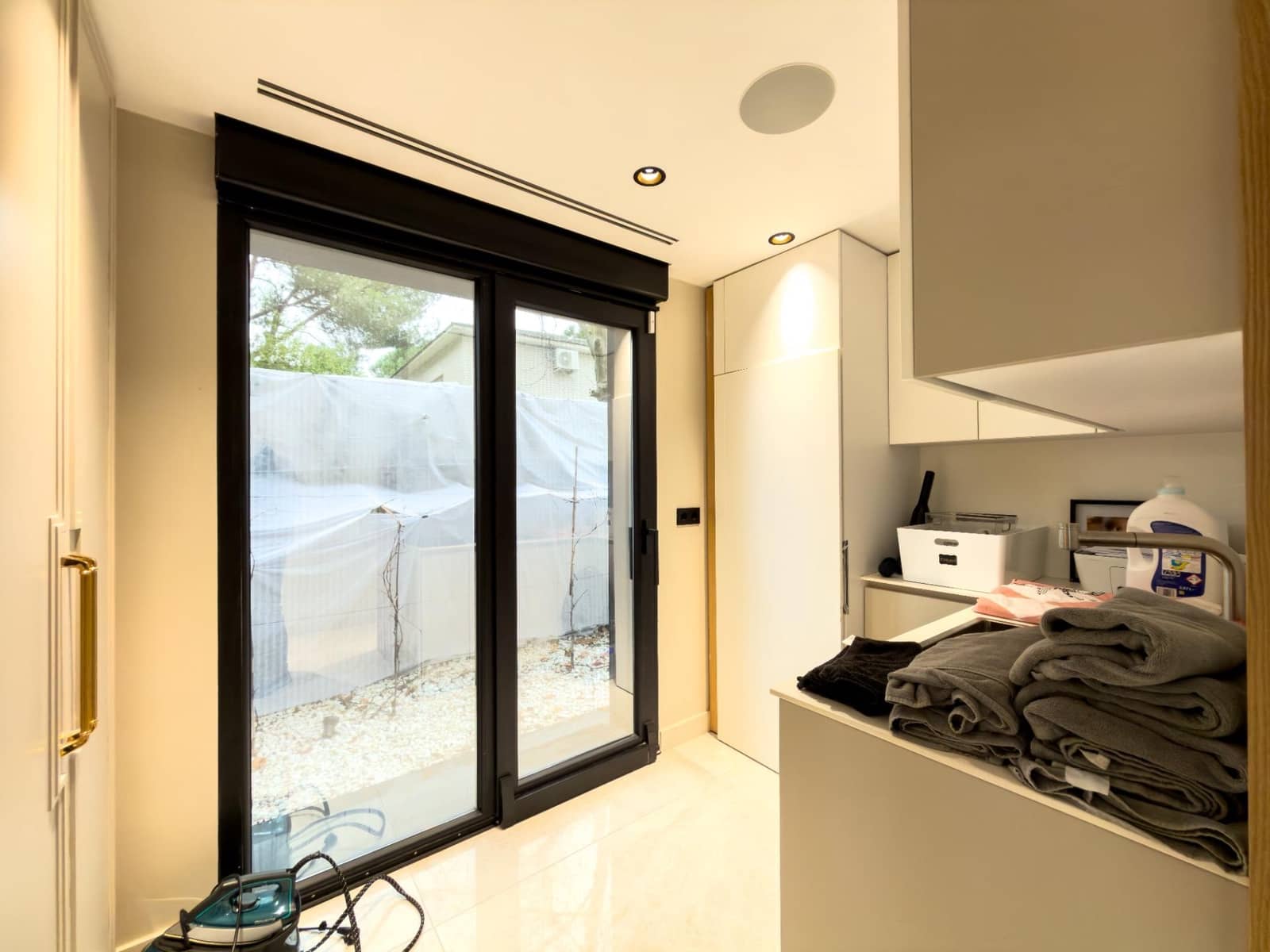 5 makuuhuone Huvila myytävänä paikassa Pozuelo de Alarcon mukana uima-altaan 
autotalli - 3 000 000 € (Ref: 9582943)