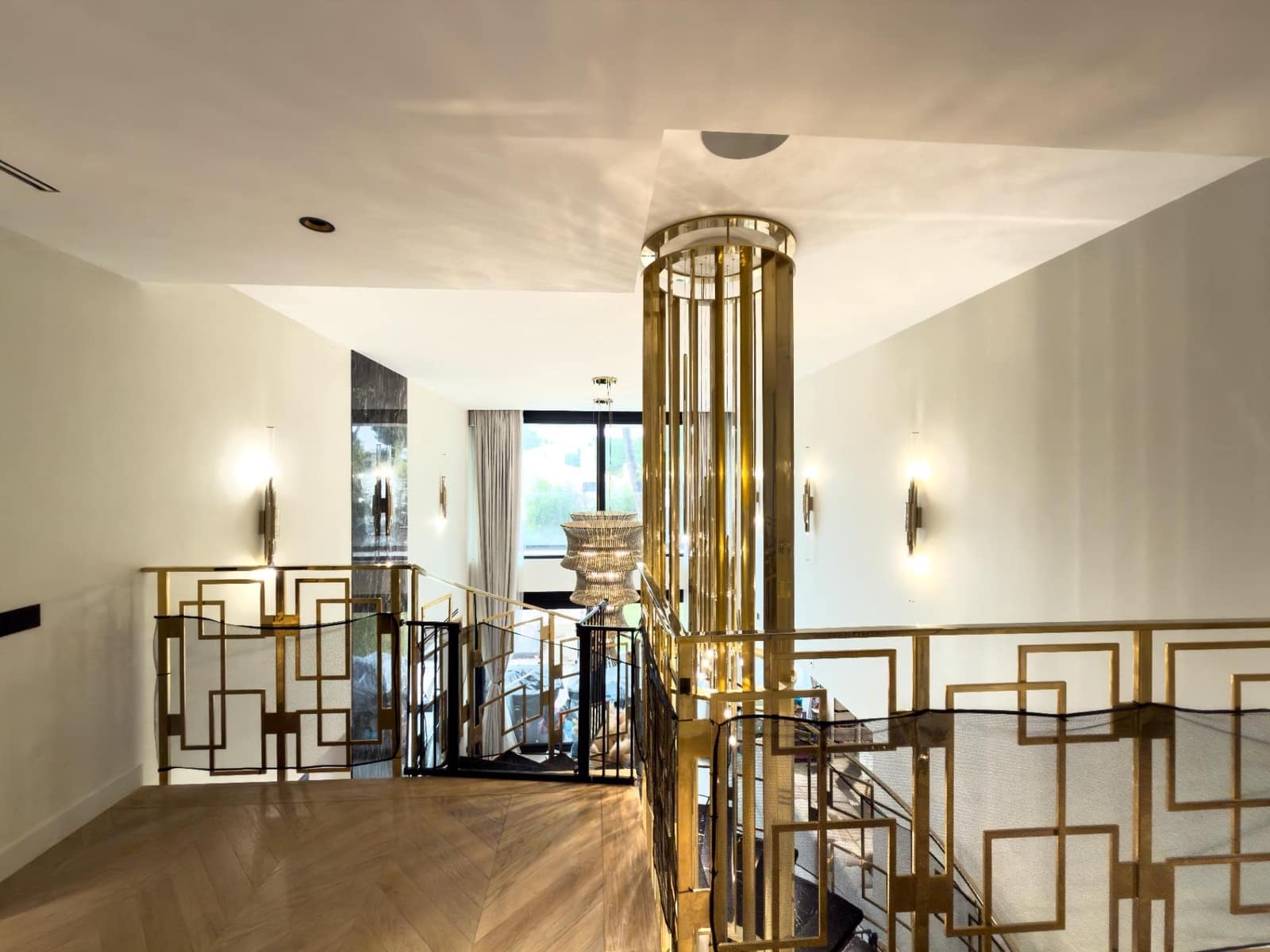 5 makuuhuone Huvila myytävänä paikassa Pozuelo de Alarcon mukana uima-altaan 
autotalli - 3 000 000 € (Ref: 9582943)