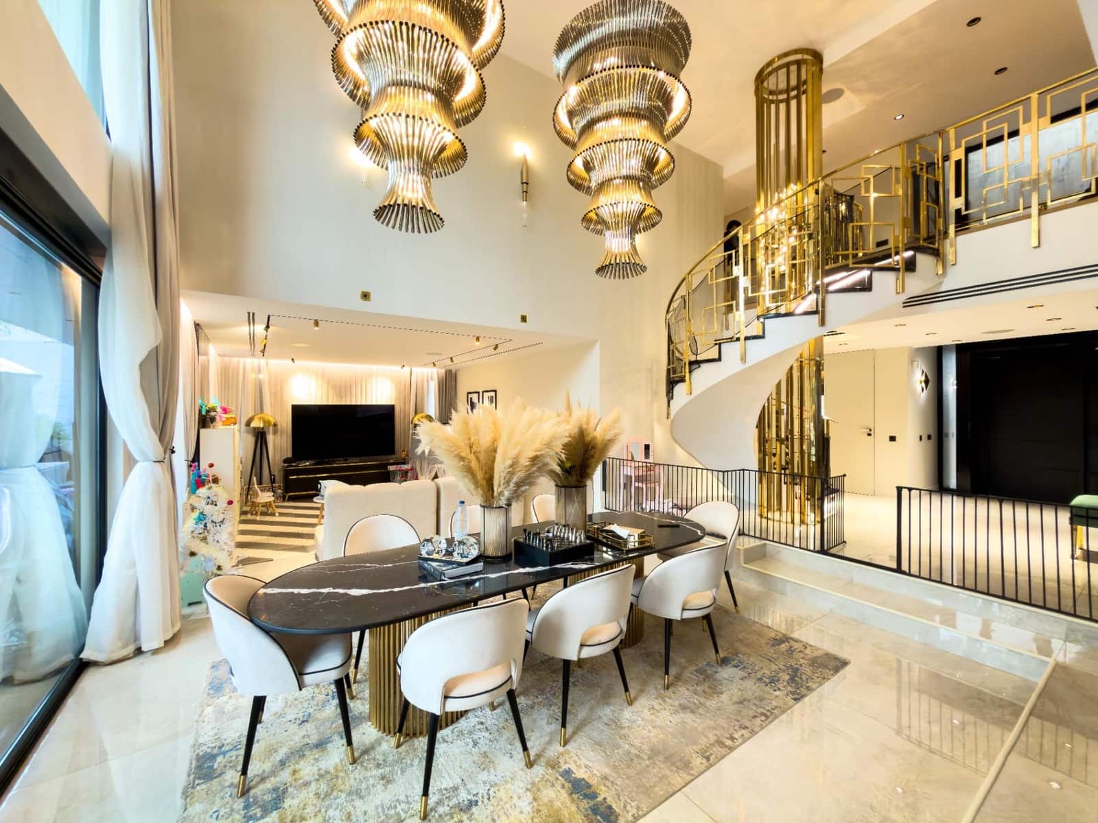 5 makuuhuone Huvila myytävänä paikassa Pozuelo de Alarcon mukana uima-altaan 
autotalli - 3 000 000 € (Ref: 9582943)