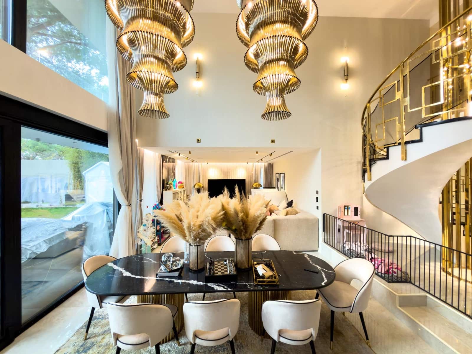 5 makuuhuone Huvila myytävänä paikassa Pozuelo de Alarcon mukana uima-altaan 
autotalli - 3 000 000 € (Ref: 9582943)