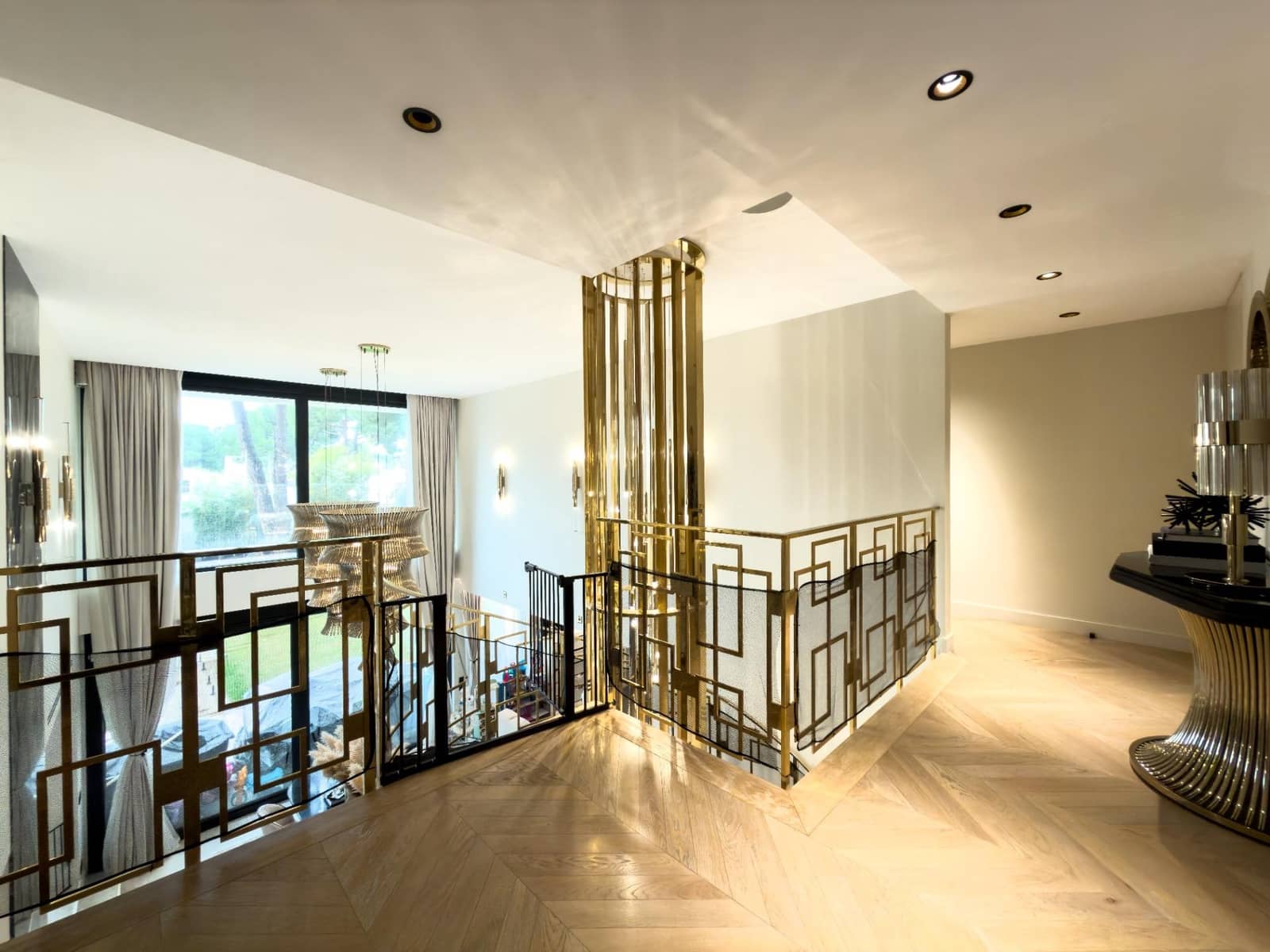 5 makuuhuone Huvila myytävänä paikassa Pozuelo de Alarcon mukana uima-altaan 
autotalli - 3 000 000 € (Ref: 9582943)