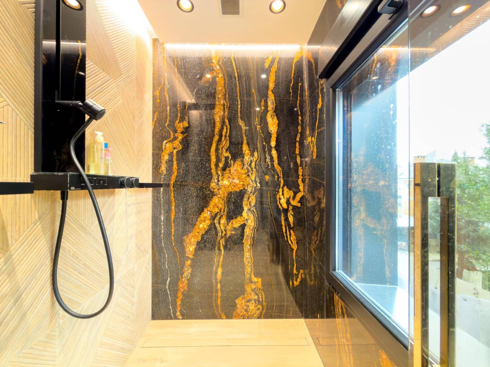 5 makuuhuone Huvila myytävänä paikassa Pozuelo de Alarcon mukana uima-altaan 
autotalli - 3 000 000 € (Ref: 9582943)