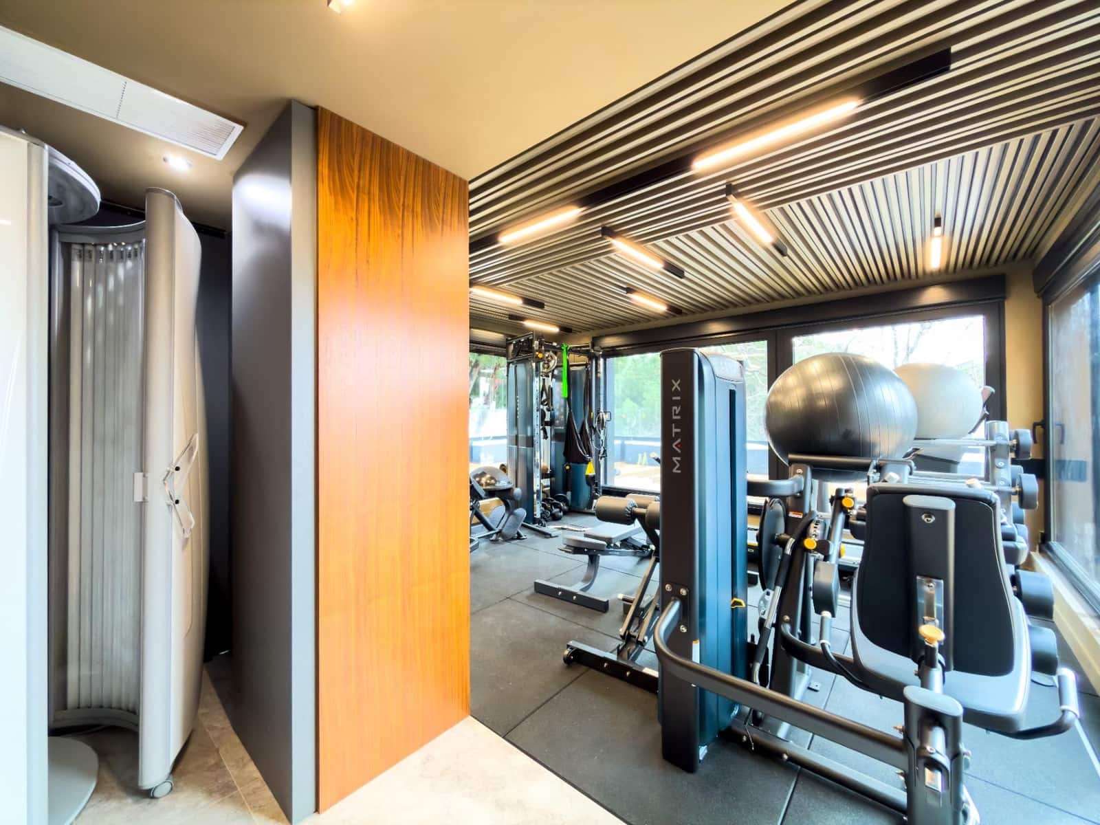 5 makuuhuone Huvila myytävänä paikassa Pozuelo de Alarcon mukana uima-altaan 
autotalli - 3 000 000 € (Ref: 9582943)